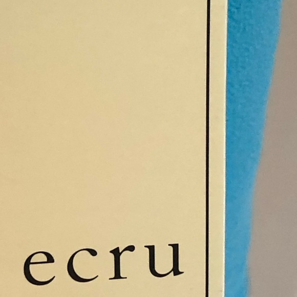 ECRU BLOUSE GORGEOUS SHADE OF BLUE SMALL - Picture 6 of 8